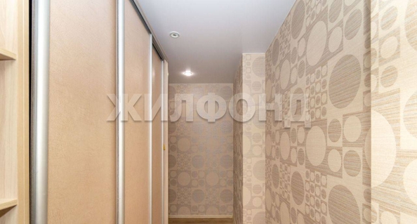 
   Продам 3-комнатную, 69.6 м², Ясный Берег ул, 10

. Фото 12.