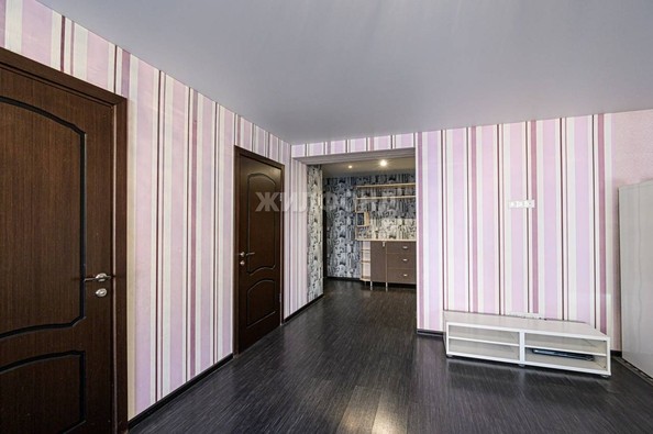 
   Продам 3-комнатную, 76.9 м², Ключ-Камышенское Плато ул, 12

. Фото 29.