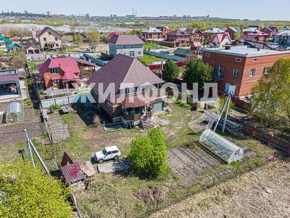 
   Продам дом, 484.3 м², Новосибирск

. Фото 1.