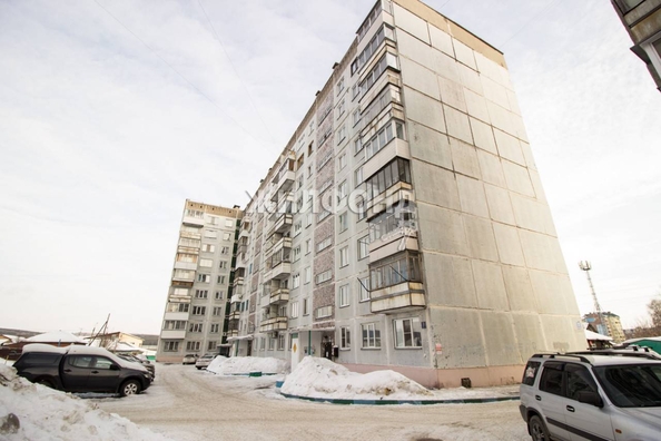 
   Продам 3-комнатную, 60.9 м², Чапаева ул, 7

. Фото 2.