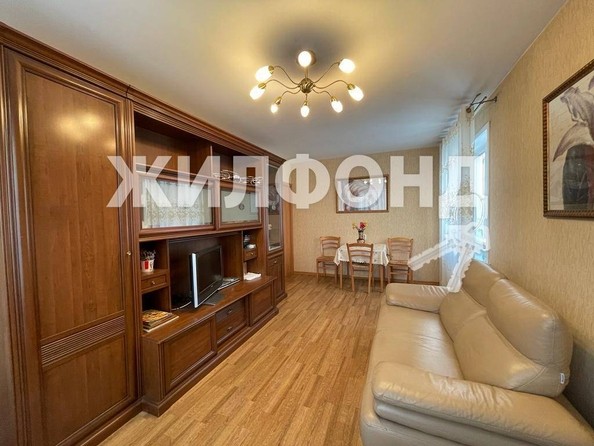 
   Продам 2-комнатную, 47.9 м², Крылова ул, 53

. Фото 9.