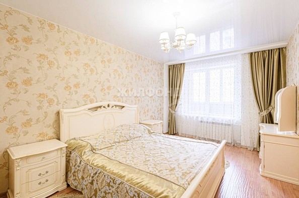 
   Продам 3-комнатную, 87.6 м², Дуси Ковальчук ул, 238

. Фото 9.