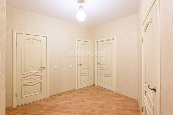 
   Продам 3-комнатную, 87.6 м², Дуси Ковальчук ул, 238

. Фото 23.