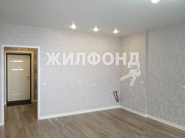 
   Продам 1-комнатную, 29.9 м², Сибиряков-Гвардейцев ул, 44/7

. Фото 7.