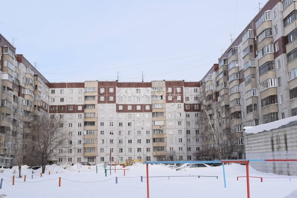 
   Продам 2-комнатную, 53.4 м², Связистов ул, 113

. Фото 15.