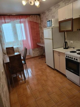 
  Сдам в аренду 1-комнатную квартиру, 38 м², Новосибирск

. Фото 12.
