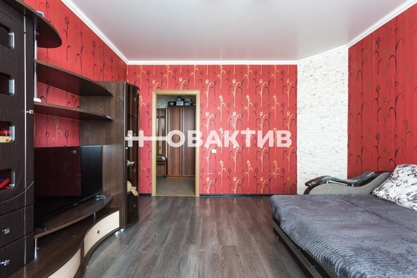 
   Продам 2-комнатную, 56.8 м², В. Высоцкого ул, 43

. Фото 4.