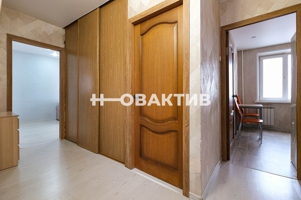 
   Продам 3-комнатную, 59 м², Бориса Богаткова ул, 270

. Фото 10.