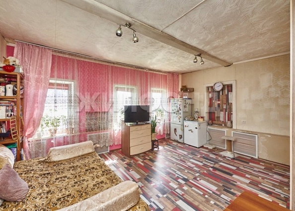 
   Продам дом, 45 м², Новосибирск

. Фото 2.