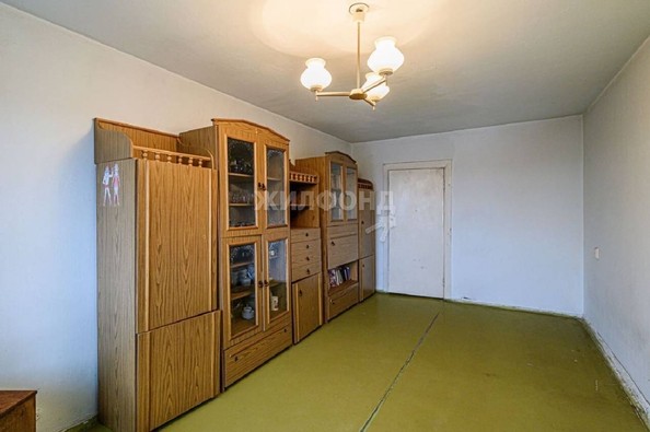 
   Продам 1-комнатную, 32.4 м², Широкая ул, 117

. Фото 10.