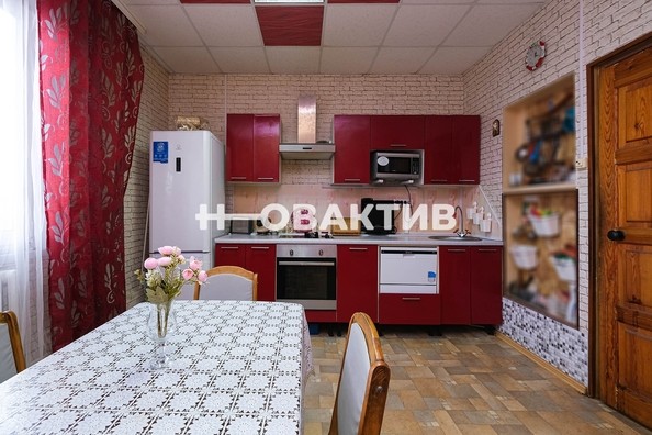 
   Продам дом, 207 м², Новосибирск

. Фото 10.