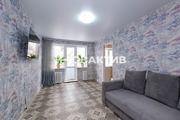 
   Продам 3-комнатную, 56.3 м², Гоголя ул, 37

. Фото 4.