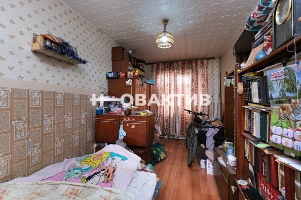 
   Продам 3-комнатную, 61.5 м², Новосибирская ул, 24

. Фото 25.