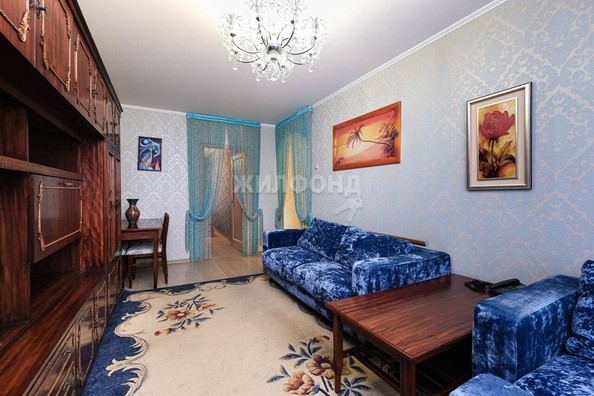 
   Продам 3-комнатную, 61.9 м², Гусинобродское ш, 11

. Фото 12.