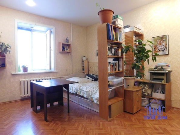 
   Продам 3-комнатную, 82 м², Урманова ул, 20

. Фото 12.