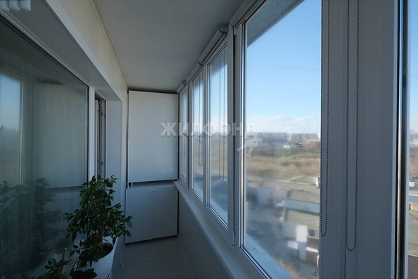 
   Продам 3-комнатную, 65.7 м², Лазурная ул, 10

. Фото 19.