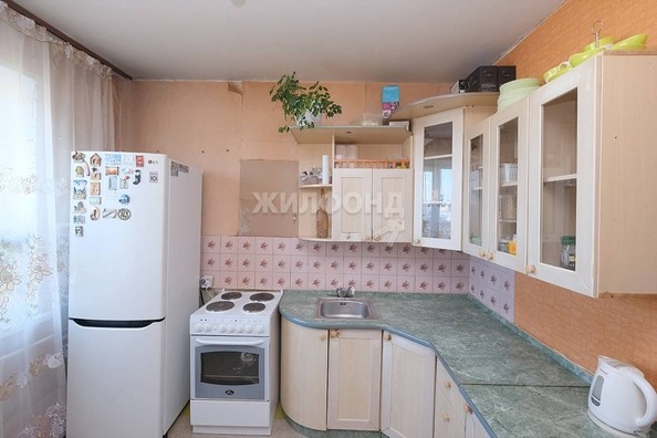 
   Продам 3-комнатную, 65.7 м², Лазурная ул, 10

. Фото 20.