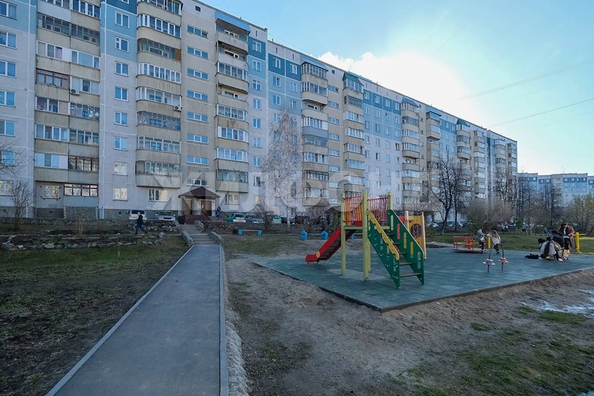 
   Продам 3-комнатную, 65.7 м², Лазурная ул, 10

. Фото 31.