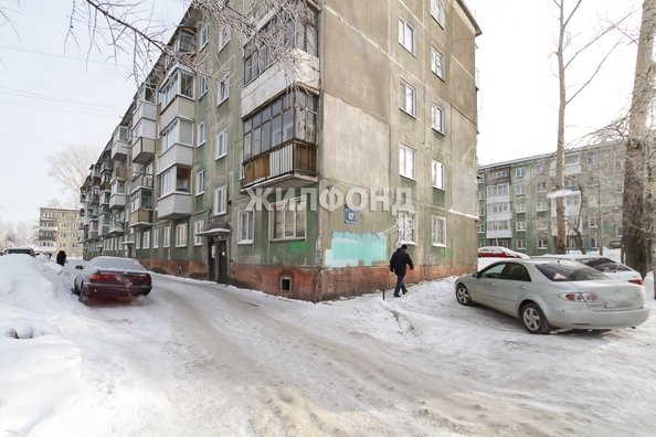 
   Продам 3-комнатную, 58.4 м², Есенина ул, 47

. Фото 8.