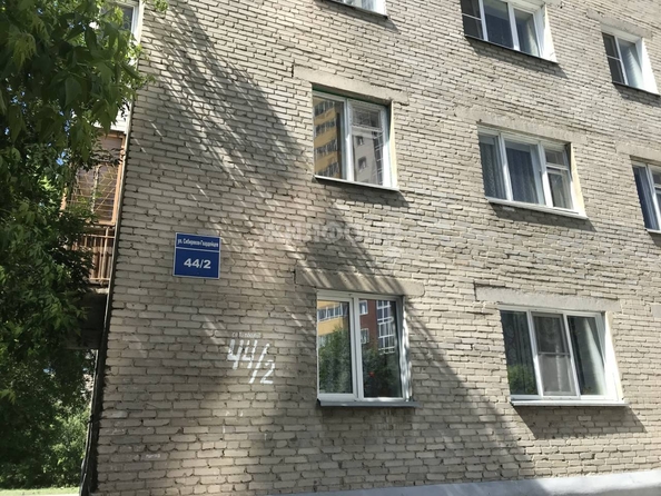 
   Продам 4-комнатную, 62.2 м², Сибиряков-Гвардейцев ул, 44/2

. Фото 4.