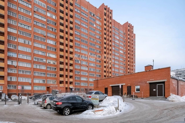 
   Продам 3-комнатную, 84.1 м², Сержанта Коротаева ул, 1

. Фото 6.