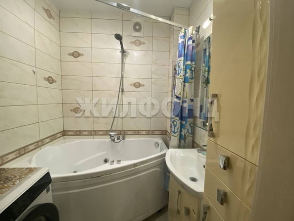 
   Продам 3-комнатную, 84.1 м², Сержанта Коротаева ул, 1

. Фото 14.
