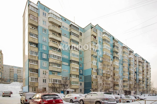 
   Продам 4-комнатную, 80.2 м², В. Высоцкого ул, 5

. Фото 8.