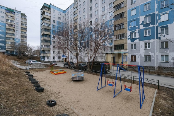 
   Продам 4-комнатную, 80.2 м², В. Высоцкого ул, 5

. Фото 32.