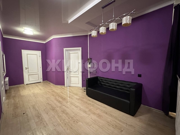 
   Продам 6-комнатную, 221 м², 1-й Римского-Корсакова пер, 5

. Фото 9.