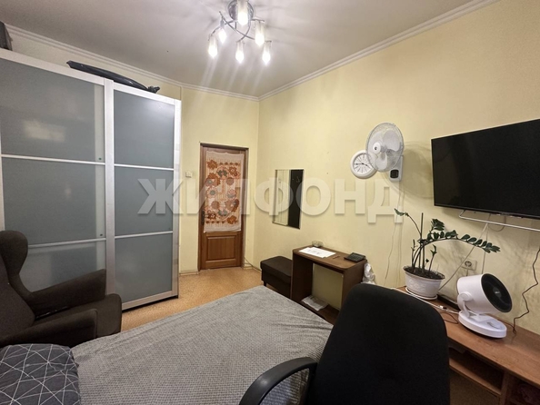 
   Продам 6-комнатную, 221 м², 1-й Римского-Корсакова пер, 5

. Фото 13.
