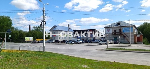 
   Продам помещение свободного назначения, 766 м², Юбилейный пр-кт, 6А

. Фото 1.