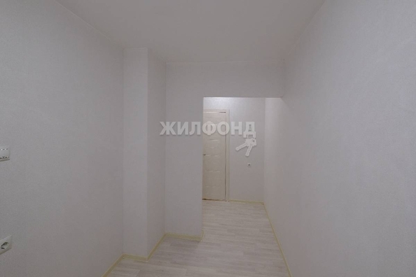 
   Продам 1-комнатную, 41.7 м², Петухова ул, 99/1

. Фото 11.