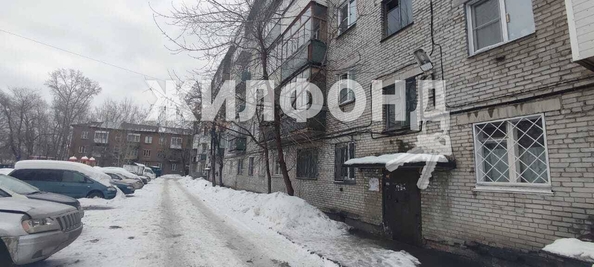 
   Продам секционку, 12.9 м², Станционная ул, 50/1

. Фото 9.