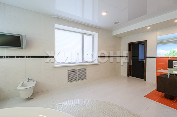 
   Продам дом, 745 м², Ленинское село

. Фото 62.