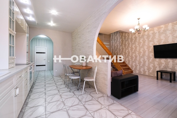 
   Продам дом, 210 м², Новосибирск

. Фото 17.