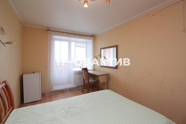 
   Продам 3-комнатную, 85.1 м², Семьи Шамшиных ул, 4

. Фото 16.