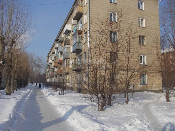 
   Продам студию, 11.4 м², Серафимовича ул, 1/1

. Фото 6.