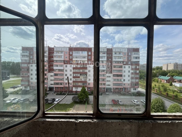 
   Продам 1-комнатную, 31.8 м², Громова ул, 23

. Фото 11.