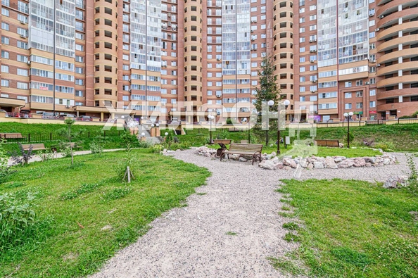 
   Продам 3-комнатную, 81.2 м², Стартовая ул, 1

. Фото 74.