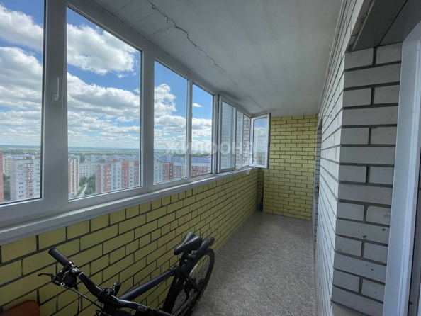 
   Продам 1-комнатную, 47.1 м², 2-й (4 мкр.) кв-л, 229

. Фото 7.