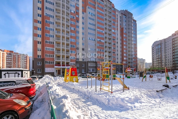 
   Продам 1-комнатную, 47.1 м², 2-й (4 мкр.) кв-л, 229

. Фото 6.