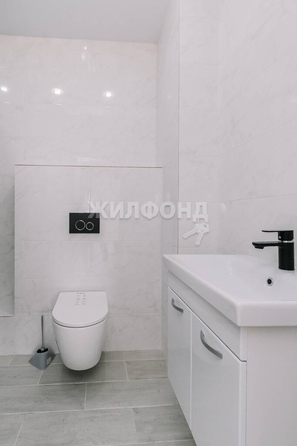 
   Продам 2-комнатную, 59 м², Петухова ул, 172

. Фото 19.