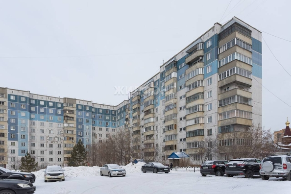 
   Продам 3-комнатную, 64.6 м², Лазурная ул, 22

. Фото 18.