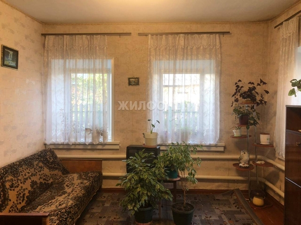 
   Продам дом, 54.4 м², Новосибирск

. Фото 6.