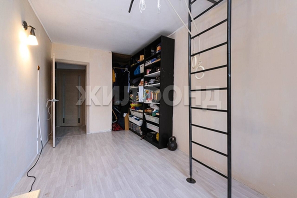 
   Продам 3-комнатную, 57.3 м², Палласа ул, 2/2

. Фото 17.