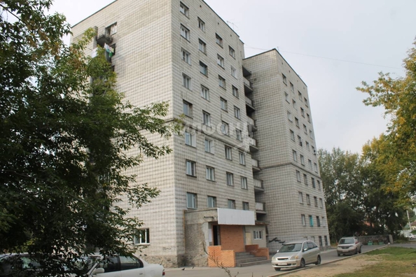 
   Продам 2-комнатную, 34.8 м², Героев Революции ул, 107

. Фото 7.