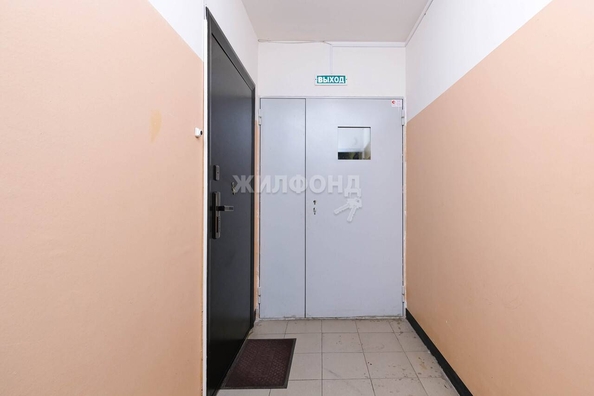 
   Продам 1-комнатную, 26 м², Петухова ул, 101

. Фото 19.