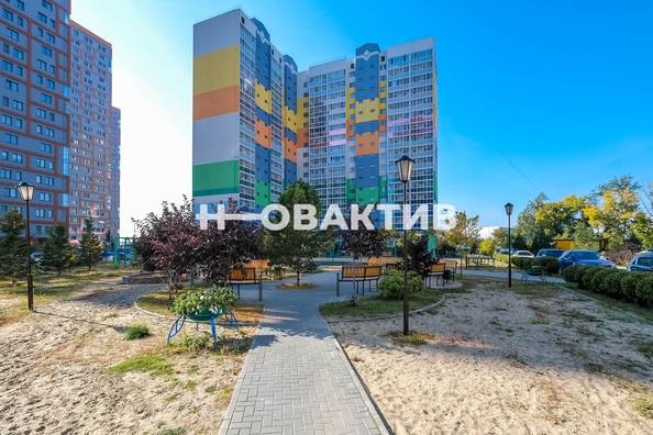 
   Продам 1-комнатную, 36 м², Ясный Берег ул, 6

. Фото 38.