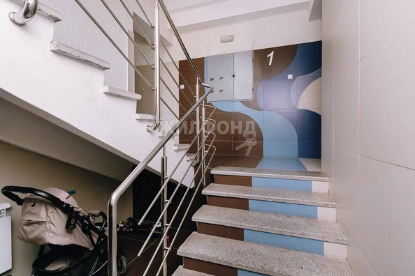 
   Продам 3-комнатную, 80.1 м², 7-й микрорайон, 18

. Фото 25.