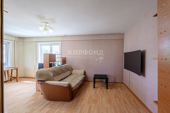 
   Продам 2-комнатную, 41.6 м², Ленина ул, 73

. Фото 17.